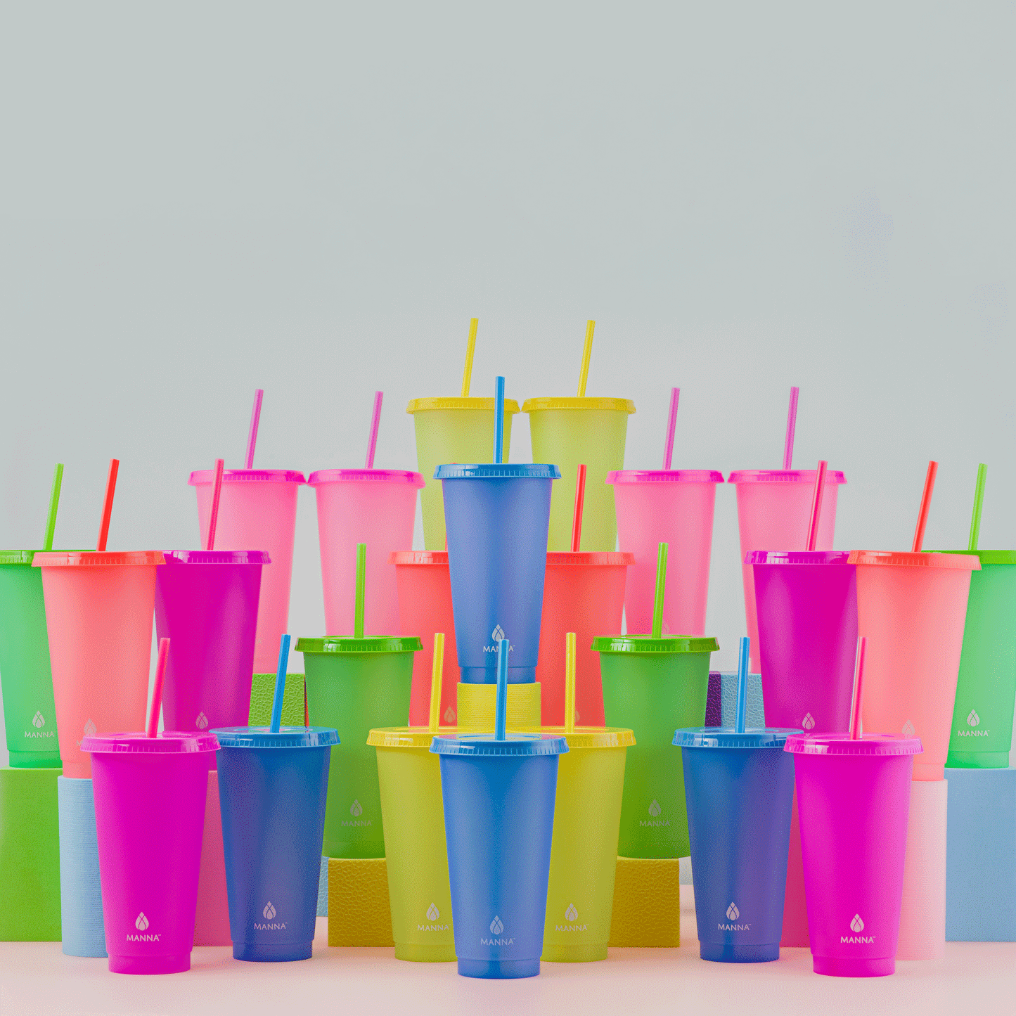 24-piece-original-color-changing-cup-set-e8 A0029811.gif