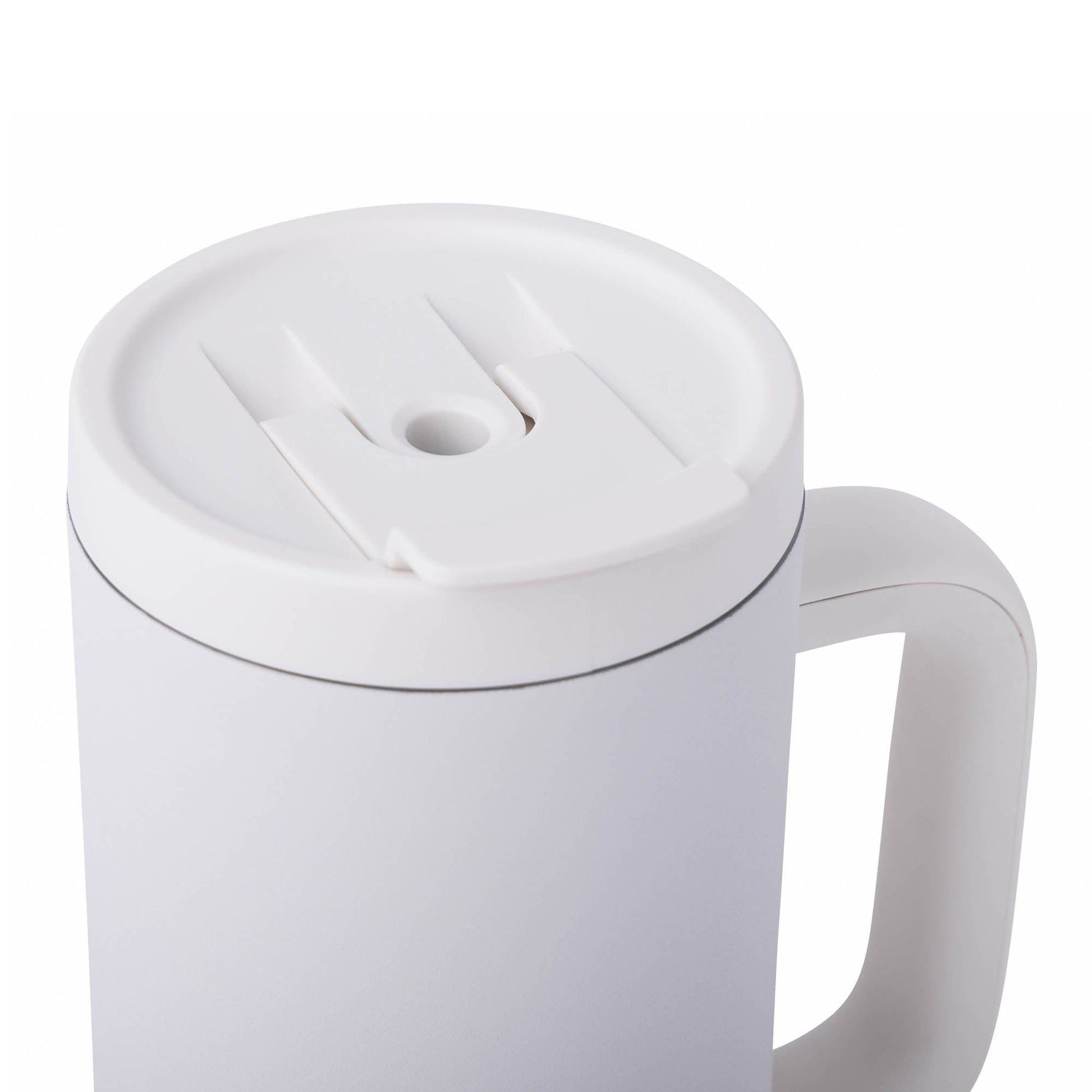 40-oz-leisure-tumbler-p1 CoreHome_MannaHydration_Whites_Raw-42.jpg